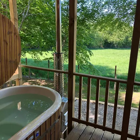 Breckland Lodge 3 With Hot Tub Belladrum Exterior photo